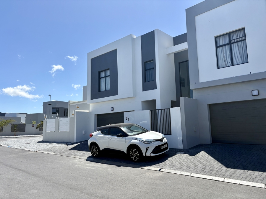 4 Bedroom Property for Sale in Sandown Western Cape